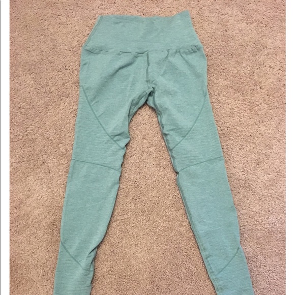 SOLD! Alphalete Revival Leggings - Picture 2 of 4